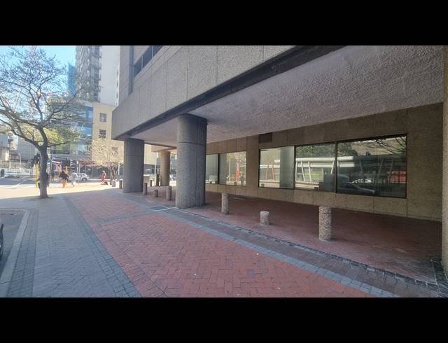 336M² RETAIL TO LET IN CAPE TOWN CITY CENTRE